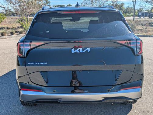 2026 Kia Sportage SX