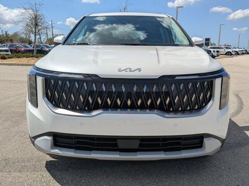 2026 Kia Carnival LX