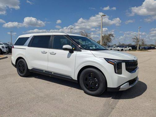 2026 Kia Carnival LX