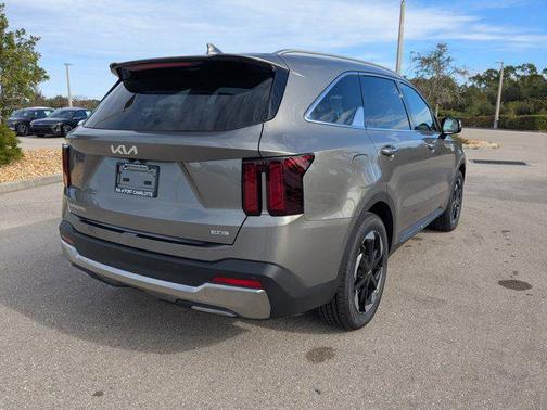 2026 Kia Sorento Plug-In Hybrid EX