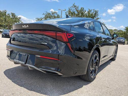 2025 Kia K5 GT-Line