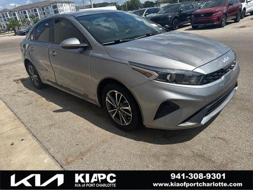 Steel Gray 2022 Kia Forte LXS