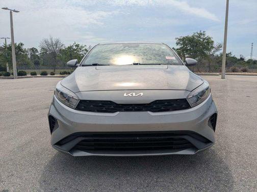 Steel Gray 2022 Kia Forte LXS