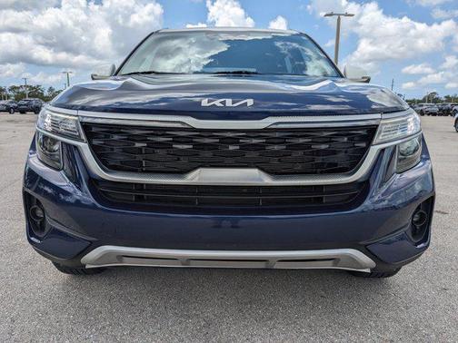 2023 Kia Seltos S