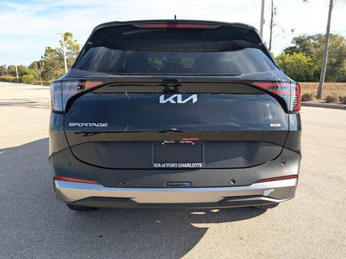 2026 Kia Sportage Hybrid EX