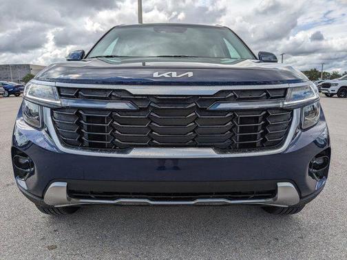 2025 Kia Seltos EX
