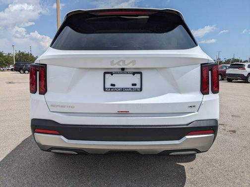 2025 Kia Sorento S