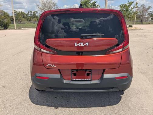 Mars Orange 2022 Kia Soul LX