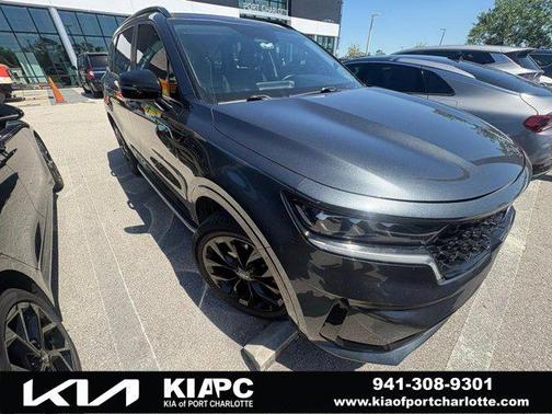 2022 Kia Sorento SX