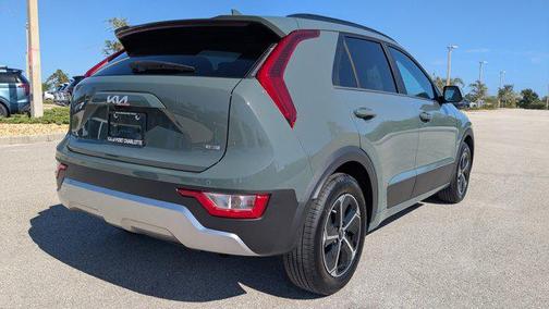 2025 Kia Niro EX