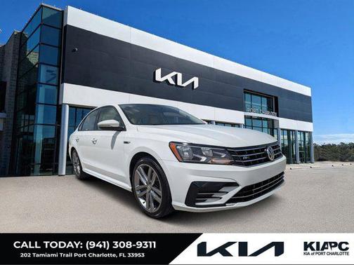 2018 Volkswagen Passat 2.0T R-Line