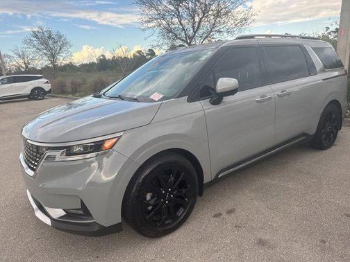 Ceramic Silver 2023 Kia Carnival SX Prestige