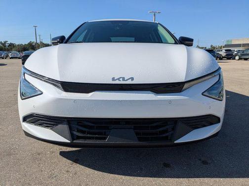 2025 Kia EV6 Light Long Range