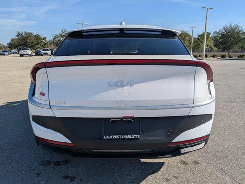 2025 Kia EV6 Light Long Range