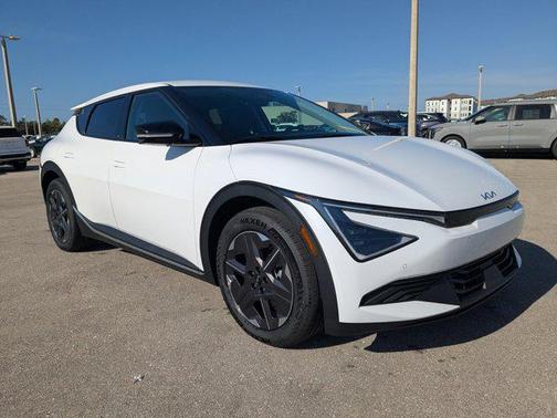 2025 Kia EV6 Light Long Range