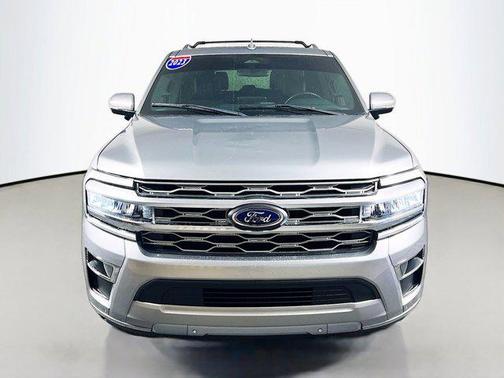 Iconic Silver Metallic 2023 Ford Expedition Platinum