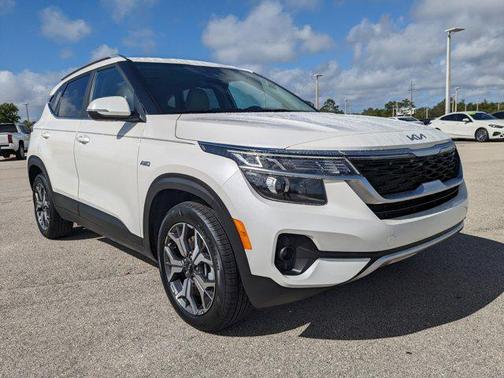 2023 Kia Seltos EX