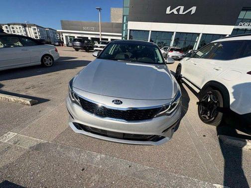 2019 Kia Optima EX