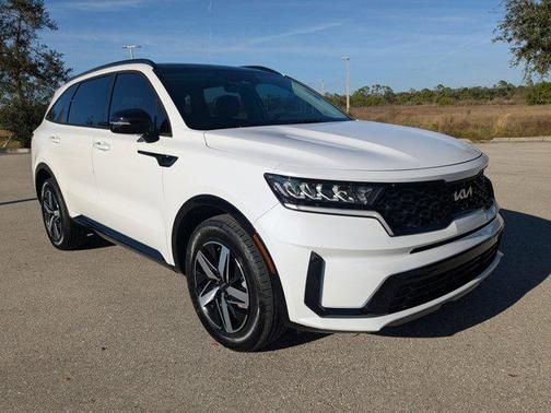 2023 Kia Sorento S