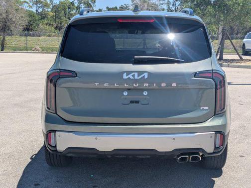 Jungle Green 2023 Kia Telluride EX X-Line