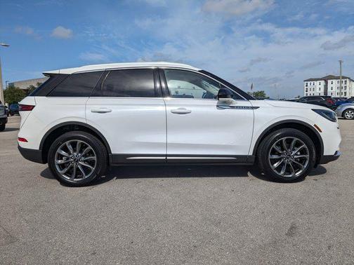 2020 Lincoln Corsair Standard