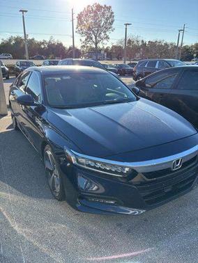 2019 Honda Accord Touring 2.0T