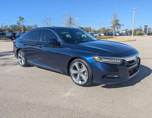 2019 Honda Accord Touring 2.0T