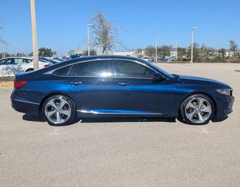 2019 Honda Accord Touring 2.0T