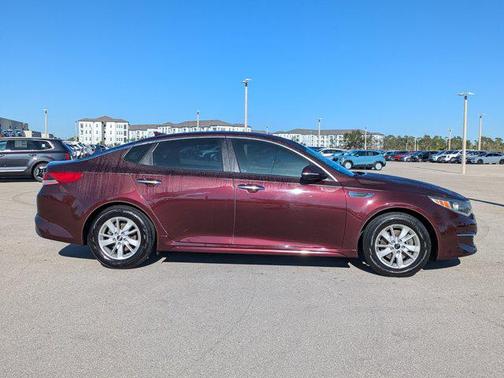 2017 Kia Optima LX