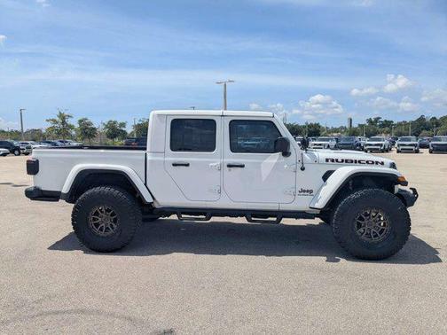 Bright White Clearcoat 2021 Jeep Gladiator Rubicon