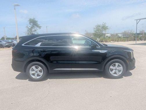 Ebony Black 2026 Kia Sorento LX