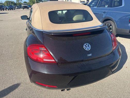 Black Uni 2014 Volkswagen Beetle DSG 2.0L TDI