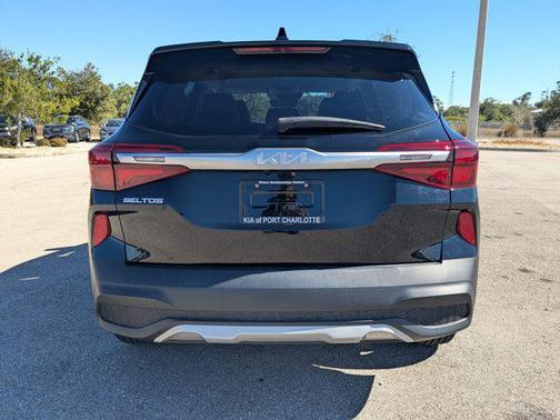 2023 Kia Seltos LX