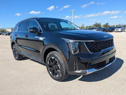 2025 Kia Sorento S