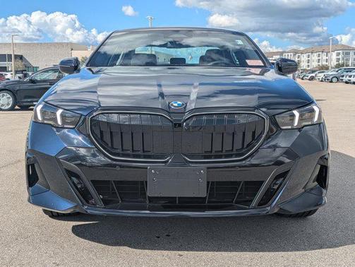 2026 BMW 530 530i