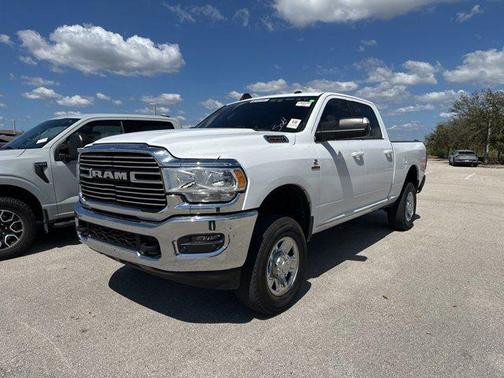 2021 RAM 2500 Big Horn Crew Cab 4x4 6'4' Box