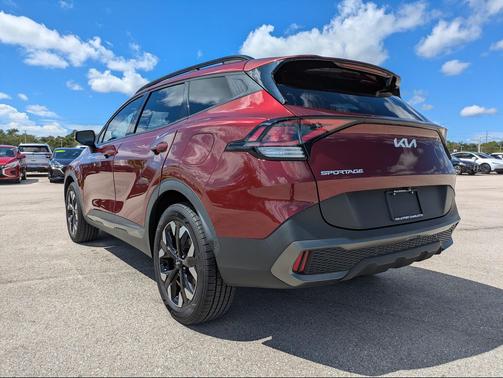 Dawning Red 2023 Kia Sportage X-Line