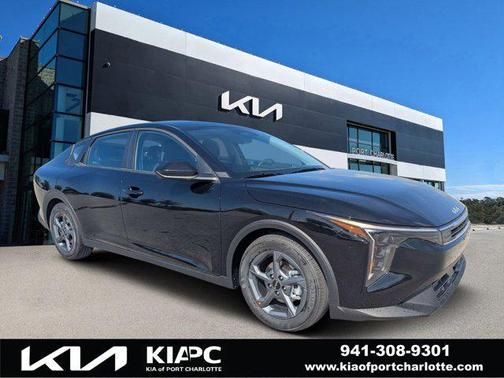 Aurora Black Pearl 2026 Kia K4 LXS