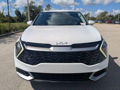 Glacial White Pearl 2023 Kia Sportage EX