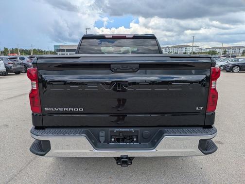 Black 2022 Chevrolet Silverado 1500 LT