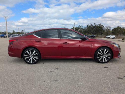 2019 Nissan Altima 2.5 SR