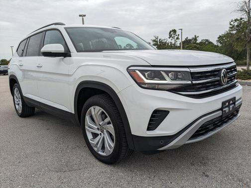 2022 Volkswagen Atlas 3.6L SE w/Technology