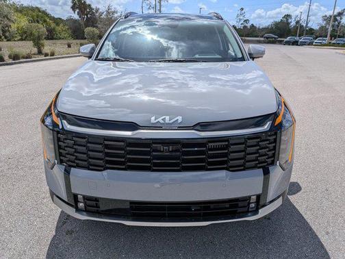 Wolf Gray 2026 Kia Sportage Hybrid SX-Prestige