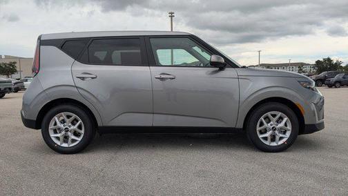 2025 Kia Soul S