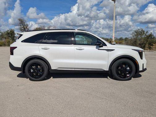 2026 Kia Sorento Hybrid SX Prestige