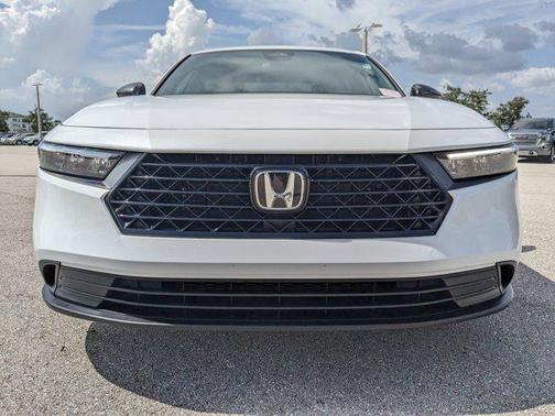 2024 Honda Accord Hybrid Base