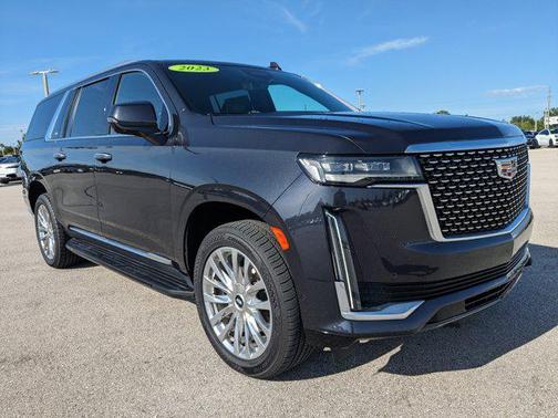 2023 Cadillac Escalade ESV Premium Luxury