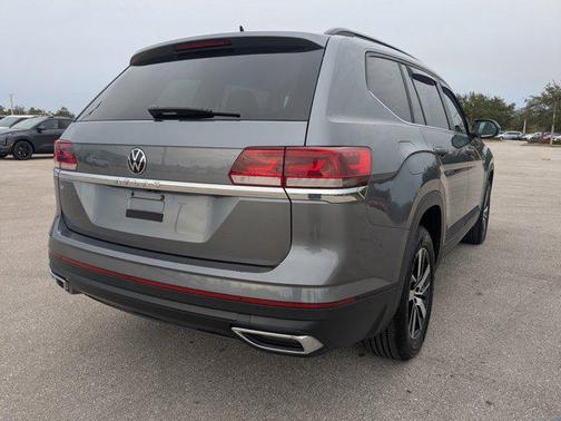 2022 Volkswagen Atlas 2.0T SE