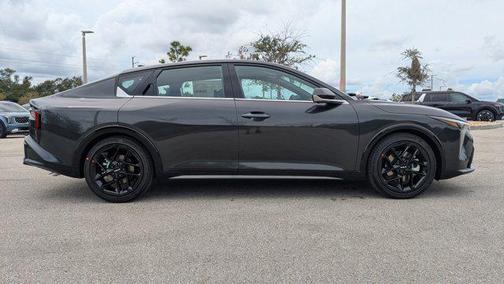 2025 Kia K4 GT-Line Turbo