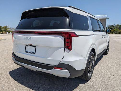 2025 Kia Carnival EX